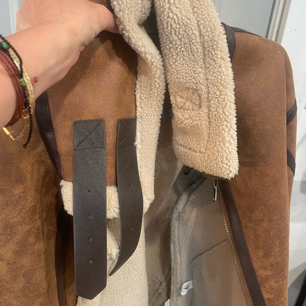 Shearling Jacket - Picture 8 of 9